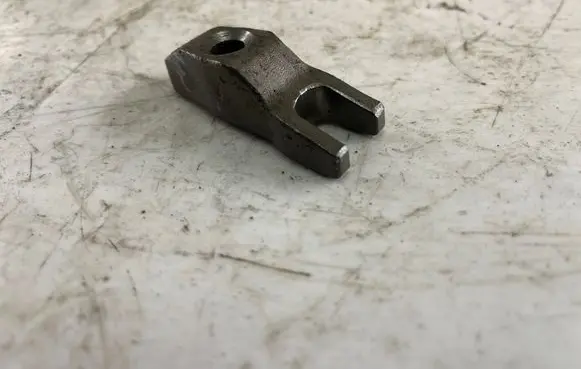 Hyundai i10 Fuel Injector clamp holder