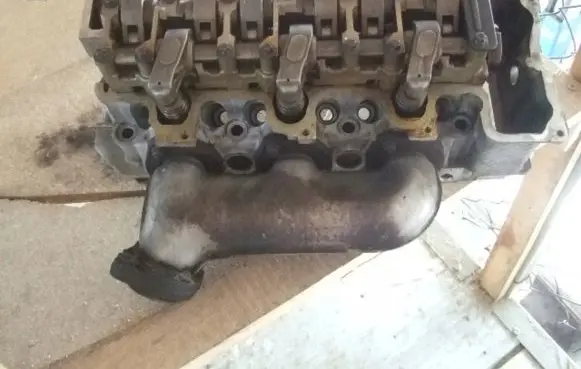 Engine head