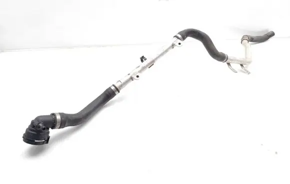 BMW i8 Engine coolant pipe/hose 7640821 17127640821-05 CT153990