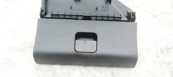 Volkswagen Polo IV 9N3 Glove box 6Q1857101F