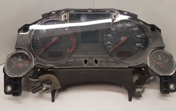 Audi A8 S8 D3 4E Speedometer (instrument cluster) 4E0920950F 4E0910950F