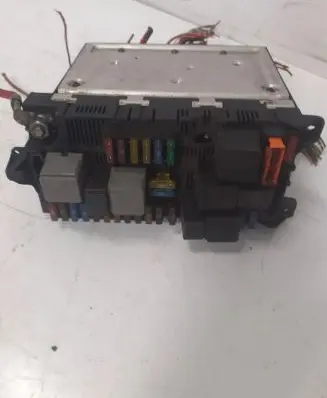 Mercedes-Benz E W211 Fuse module 2115454401