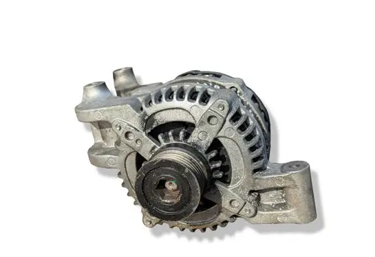 Volvo V50 Generator/alternator 1042105770 36002575