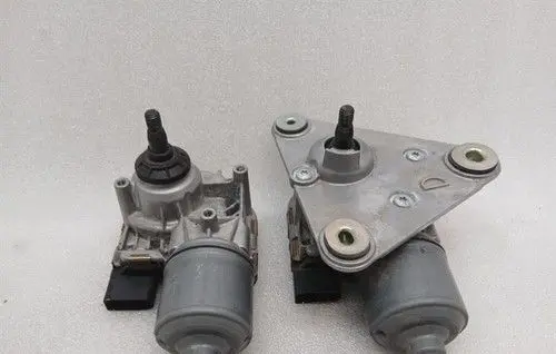 Lamborghini LP 640-4 Front wiper linkage and motor 4T1955024A