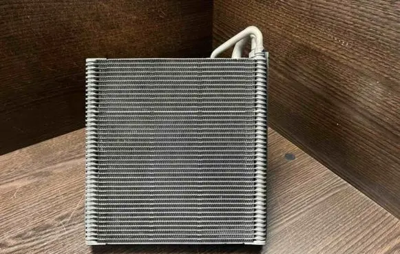 Volkswagen PASSAT B8 USA A/C cooling radiator (condenser) T1010885U