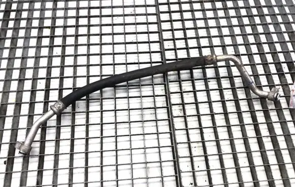 Air conditioning (A/C) pipe/hose