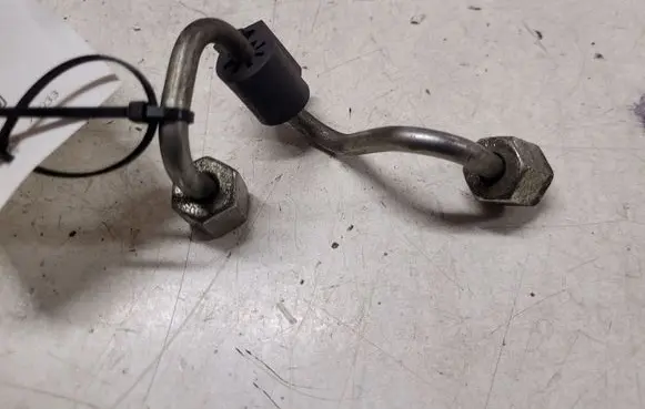 Audi A4 S4 B8 8K Fuel injector supply line/pipe