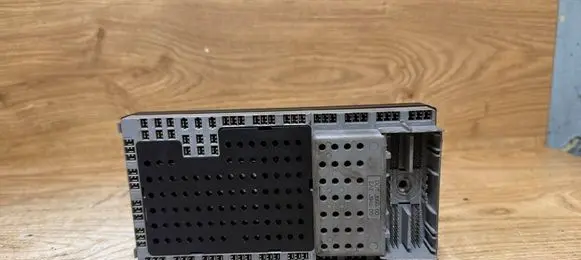 Volvo V70 Comfort/convenience module 9452553