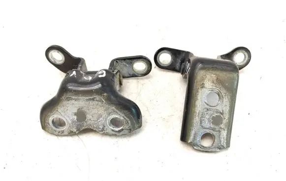 Rear door hinge set