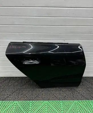 BMW i4 Rear door 9625100