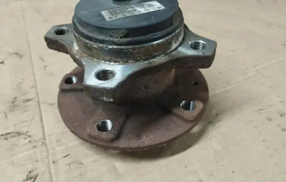 Peugeot 308 Rear wheel ball bearing 743752