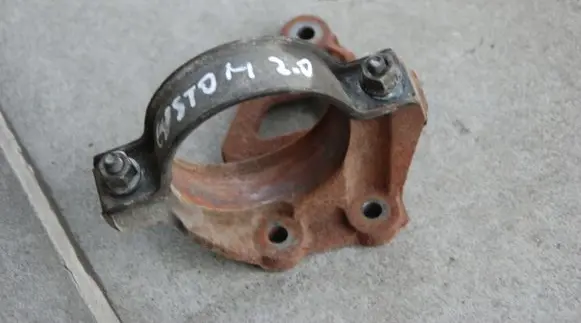 Ford Transit Custom Driveshaft support bearing bracket 8C113K305AB