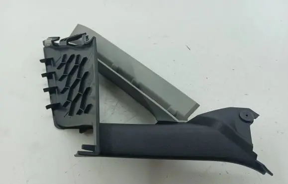 Volkswagen Golf VIII (A) pillar trim 5H0868144