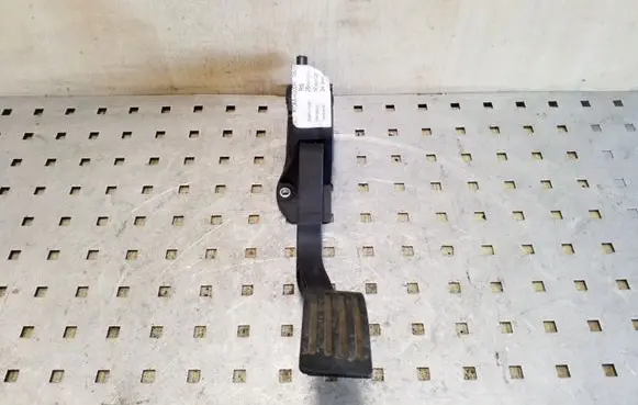 Ford Focus Accelerator throttle pedal BV619F836BB 6PV01036832
