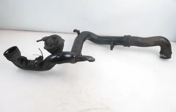 Volkswagen Golf V Intercooler hose/pipe 1K0145762AF 1K0145762AC 1K0145834G
