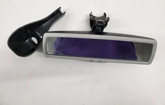 Rear view mirror (interior)