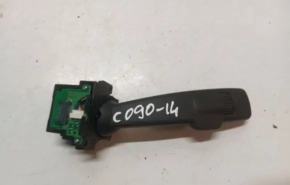 Volvo V60 Indicator stalk 31394008