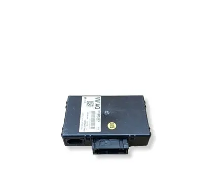 Volkswagen Touareg II Gateway control module 7P6907530J 7P6907530F