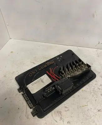 Volkswagen Polo Fuse box set 6Q0937550G
