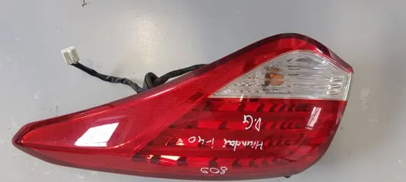 Hyundai i40 Rear/tail lights 924023Z3
