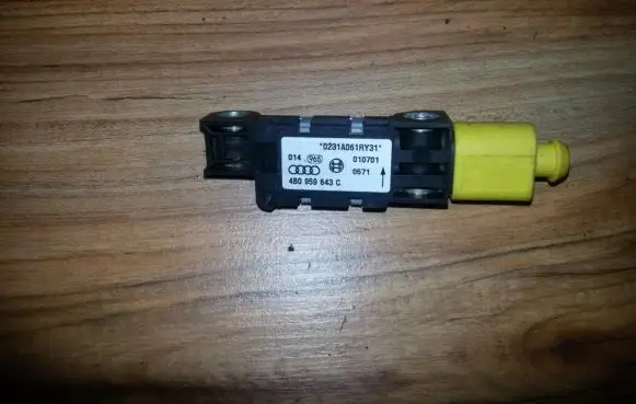 Audi A6 S6 C5 4B Airbag deployment crash/impact sensor 4B0959643C