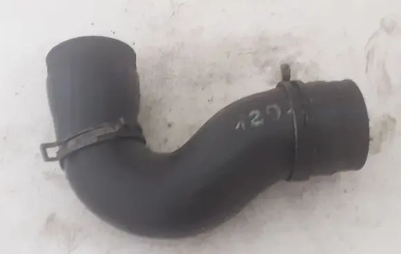 Volkswagen Golf IV Intercooler hose/pipe 1J0145838B