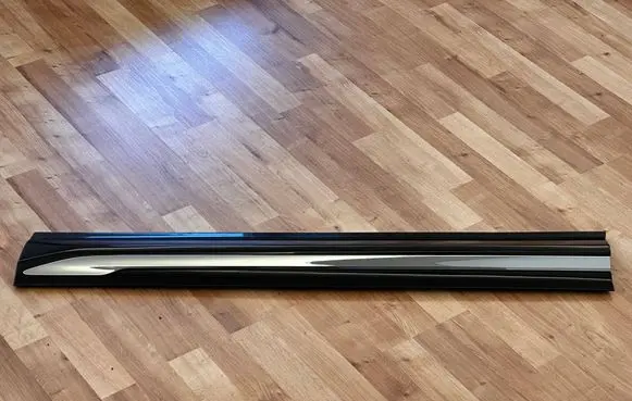 Volvo XC60 Front door trim (molding) 31440303
