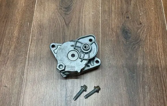 Mercedes-Benz SL R129 Generator/alternator belt tensioner A1122000070 A1122000170
