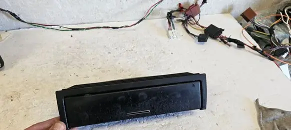 BMW 3 E46 Dashboard storage box/compartment 8196115 51168196115 121451