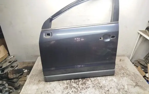 Opel Antara Front door 