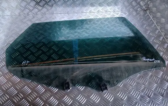 Peugeot 508 Rear door window glass