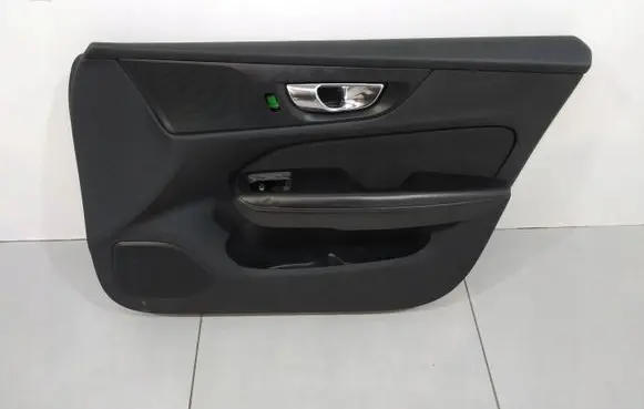 Volvo V60 Front door card panel trim 31490902