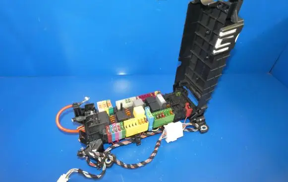 Mercedes-Benz A W176 Fuse box set