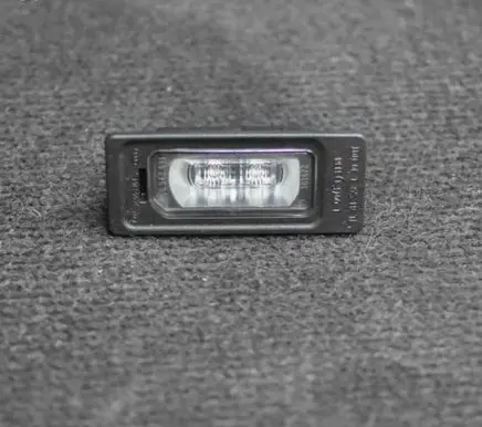 Audi A3 S3 8V Number plate light 4G0943021