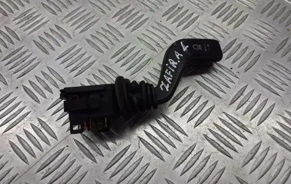 Opel Zafira A Indicator stalk 90560990