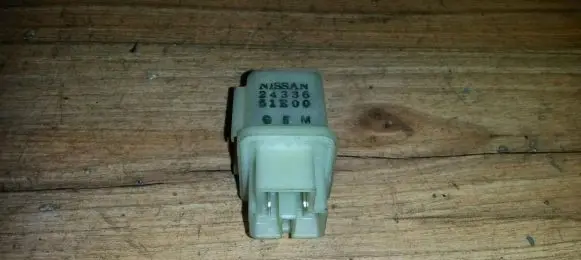 Nissan Primera Other relay 2433651e00