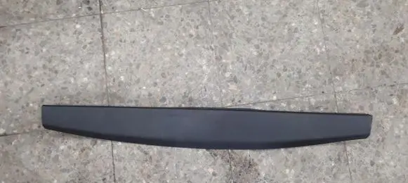Hyundai ix35 Tailgate/trunk upper cover trim 81761-2Y000