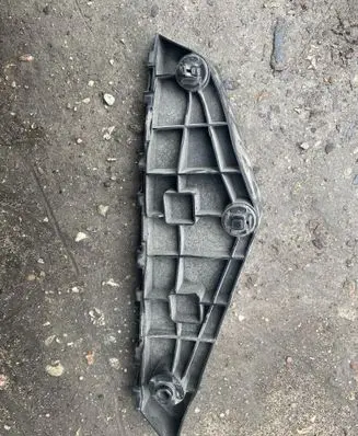 Toyota Avensis T270 Front bumper mounting bracket 5253505050