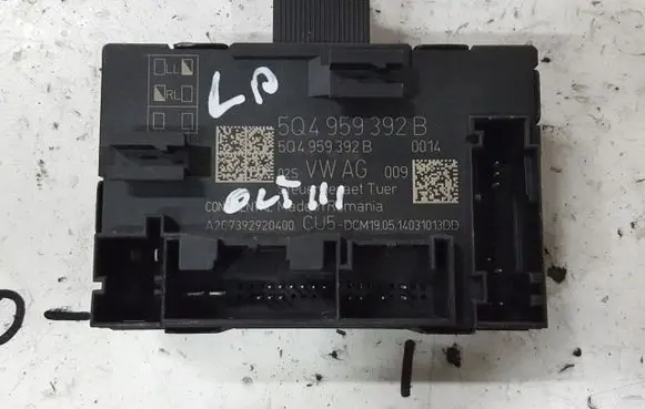 Skoda Octavia Mk3 (5E) Door control unit/module 5Q4959392B