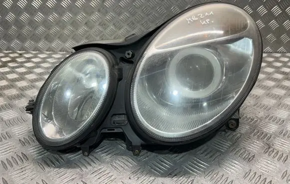 Mercedes-Benz E W211 Headlight/headlamp