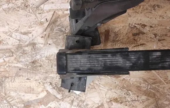 Mazda 6 Roof transverse bars on the 