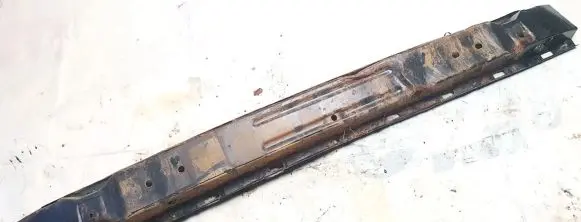 Volkswagen PASSAT B4 Front bumper cross member