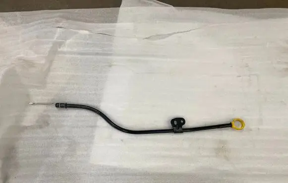 Oil level dip stick