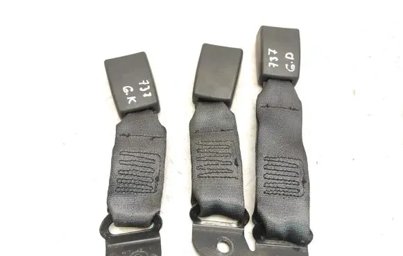 Fiat Croma Rear seatbelt buckle 33052842 33044910