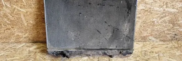 Nissan King Cab, Navara Coolant radiator