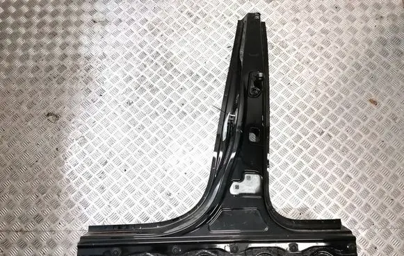 Mercedes-Benz GLC C253 Front sill (body part) 