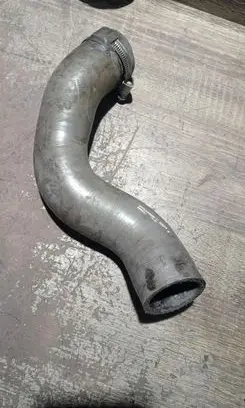 Renault Megane II Air intake hose/pipe