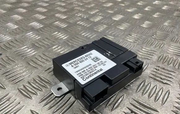Mercedes-Benz C W205 Fuel injection pump control unit/module A0009002414 A0009013806 190034200929E
