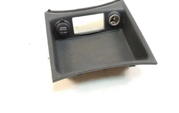 Hyundai Santa Fe 12 V Socket (front) 846912B900