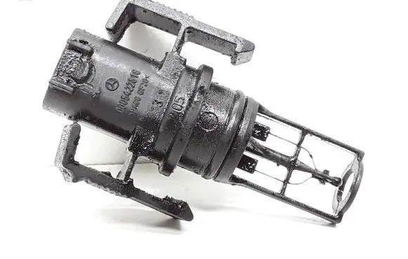 Mercedes-Benz E W211 Intake air temperature sensor 0005422818